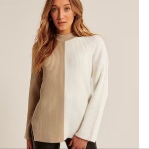 Tan and white new never worn Abercrombie sweater